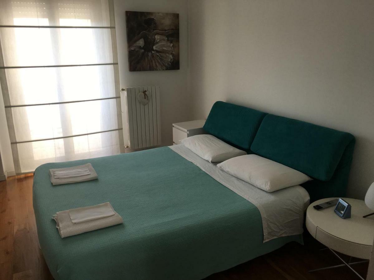 Flowers Apartment Bari Ngoại thất bức ảnh
